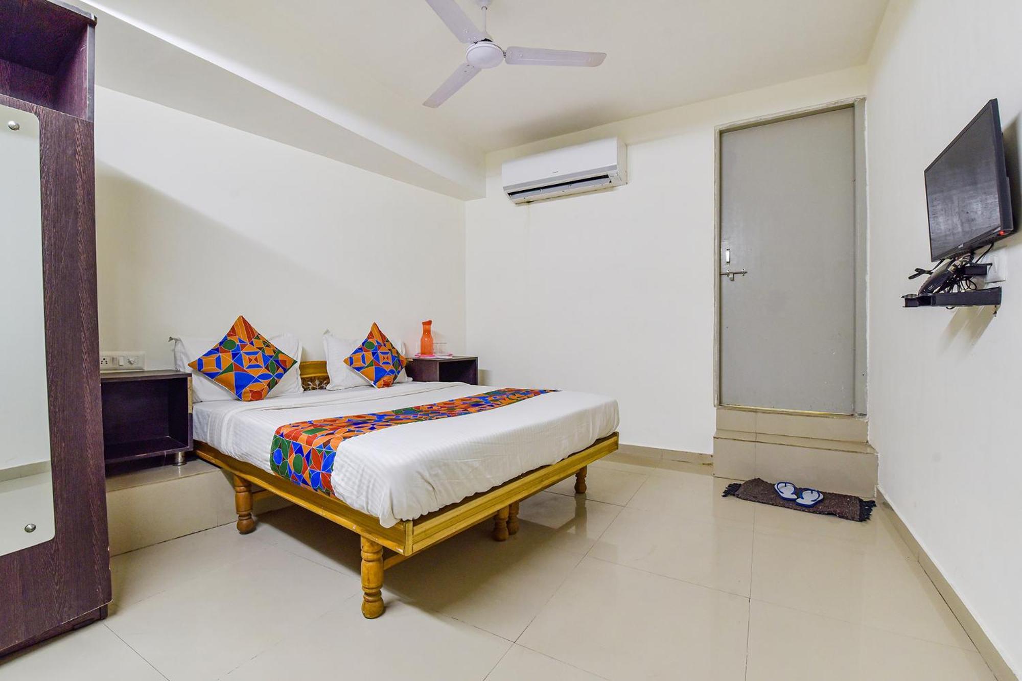 Hotel O Himalaya Inn Ahmedabad Ngoại thất bức ảnh