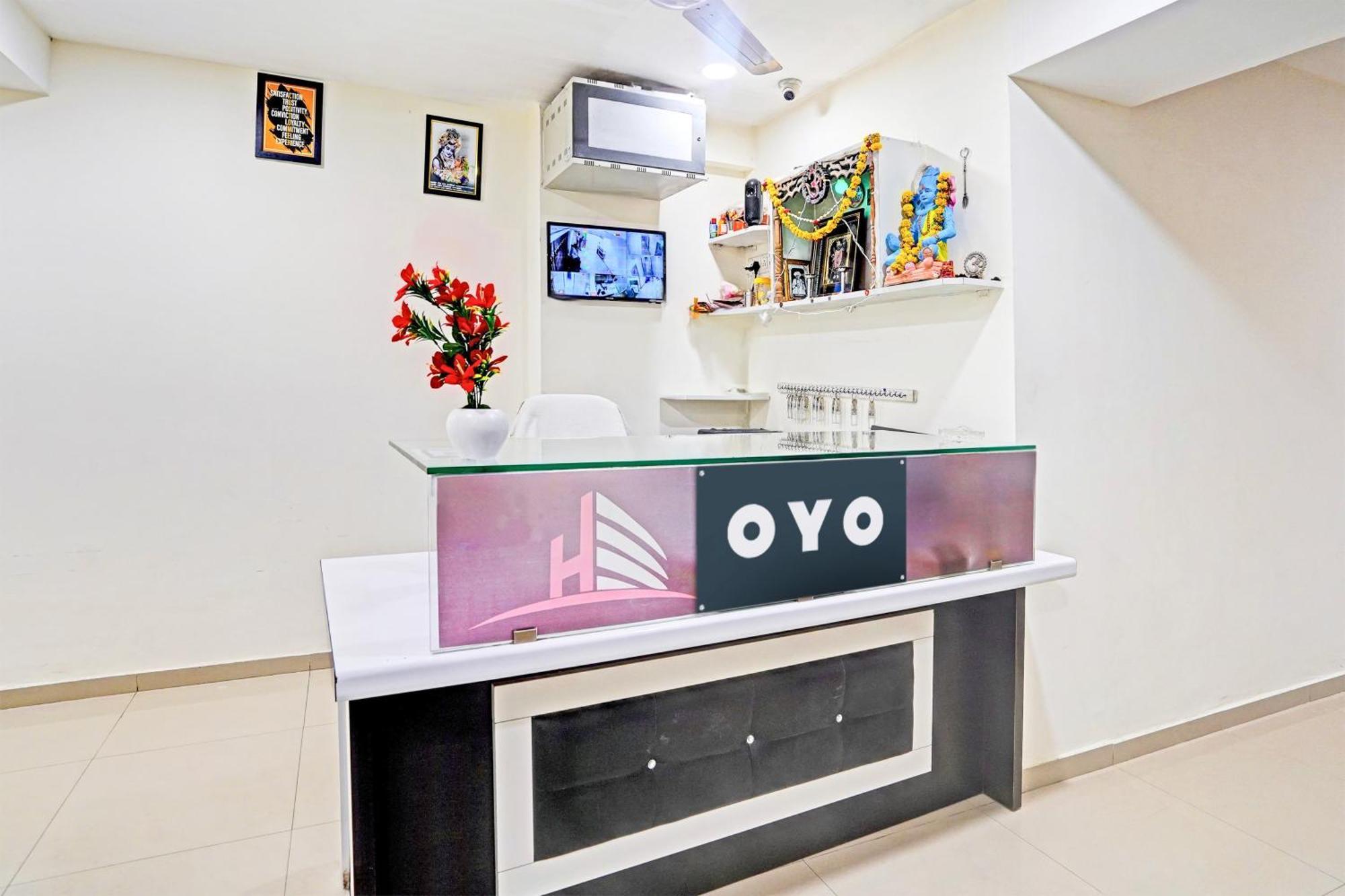 Hotel O Himalaya Inn Ahmedabad Ngoại thất bức ảnh