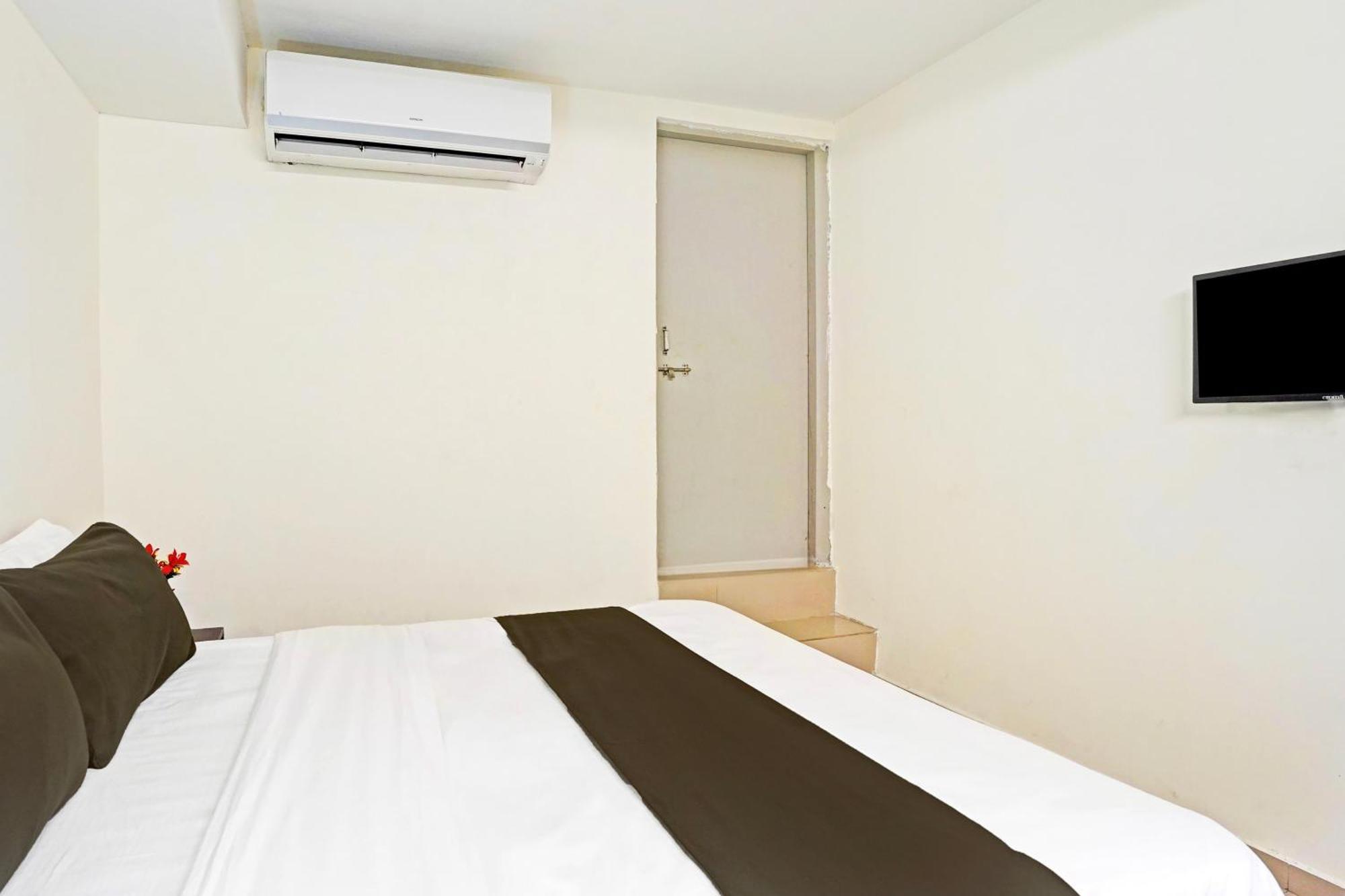 Hotel O Himalaya Inn Ahmedabad Ngoại thất bức ảnh